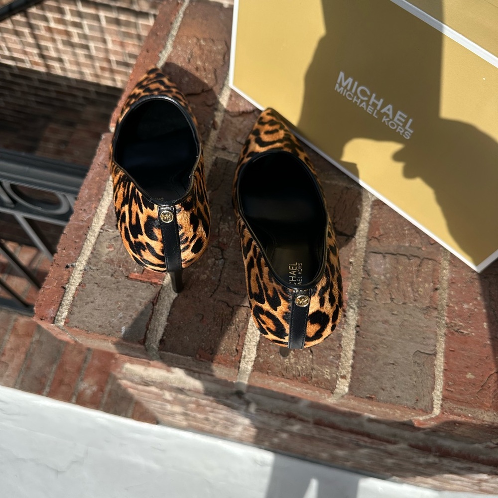 Michael Kors Animal Print Heels-NWT - Picture 9 of 11